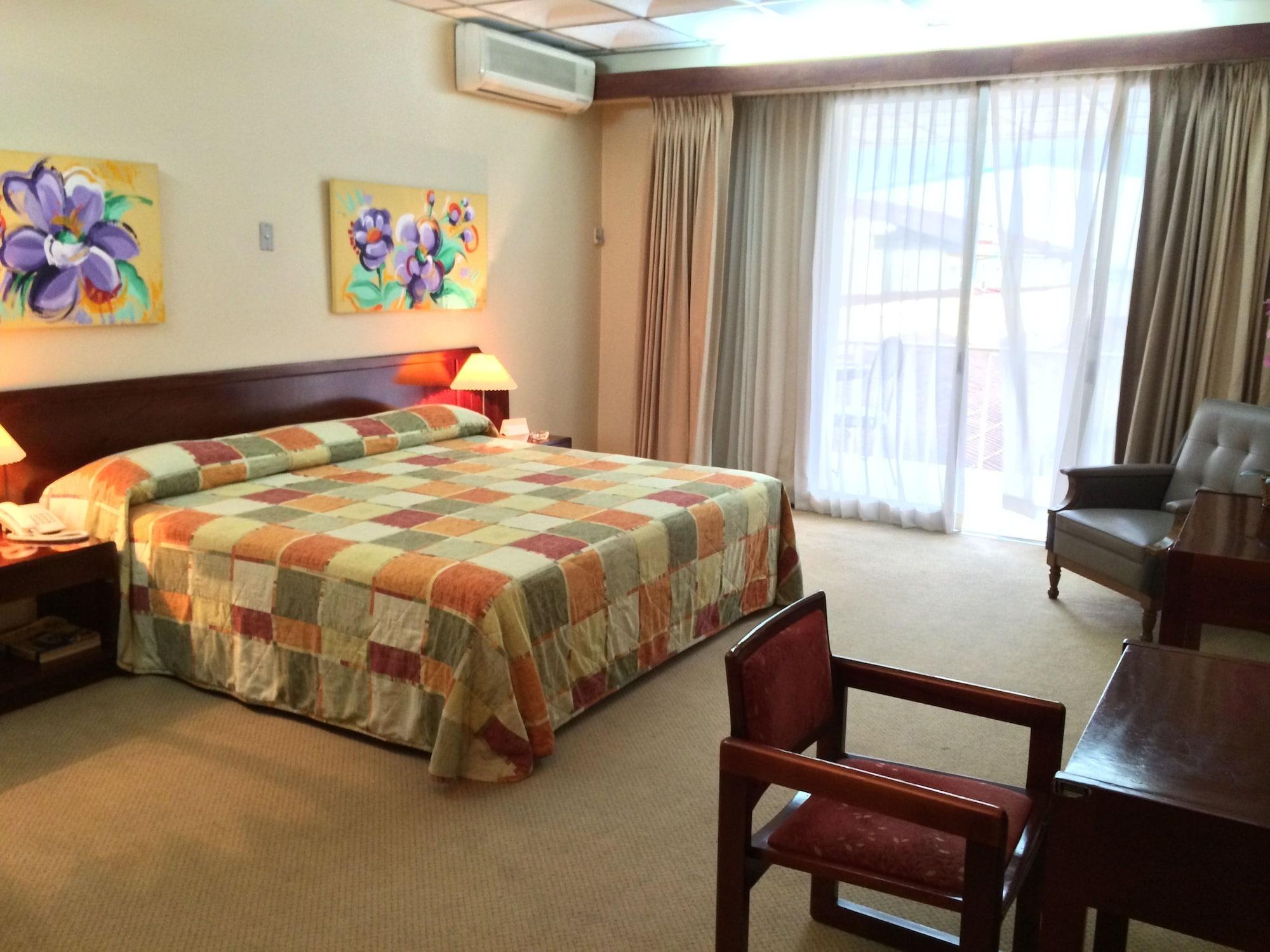 Costa Rica Tennis Club Hotel San José Extérieur photo