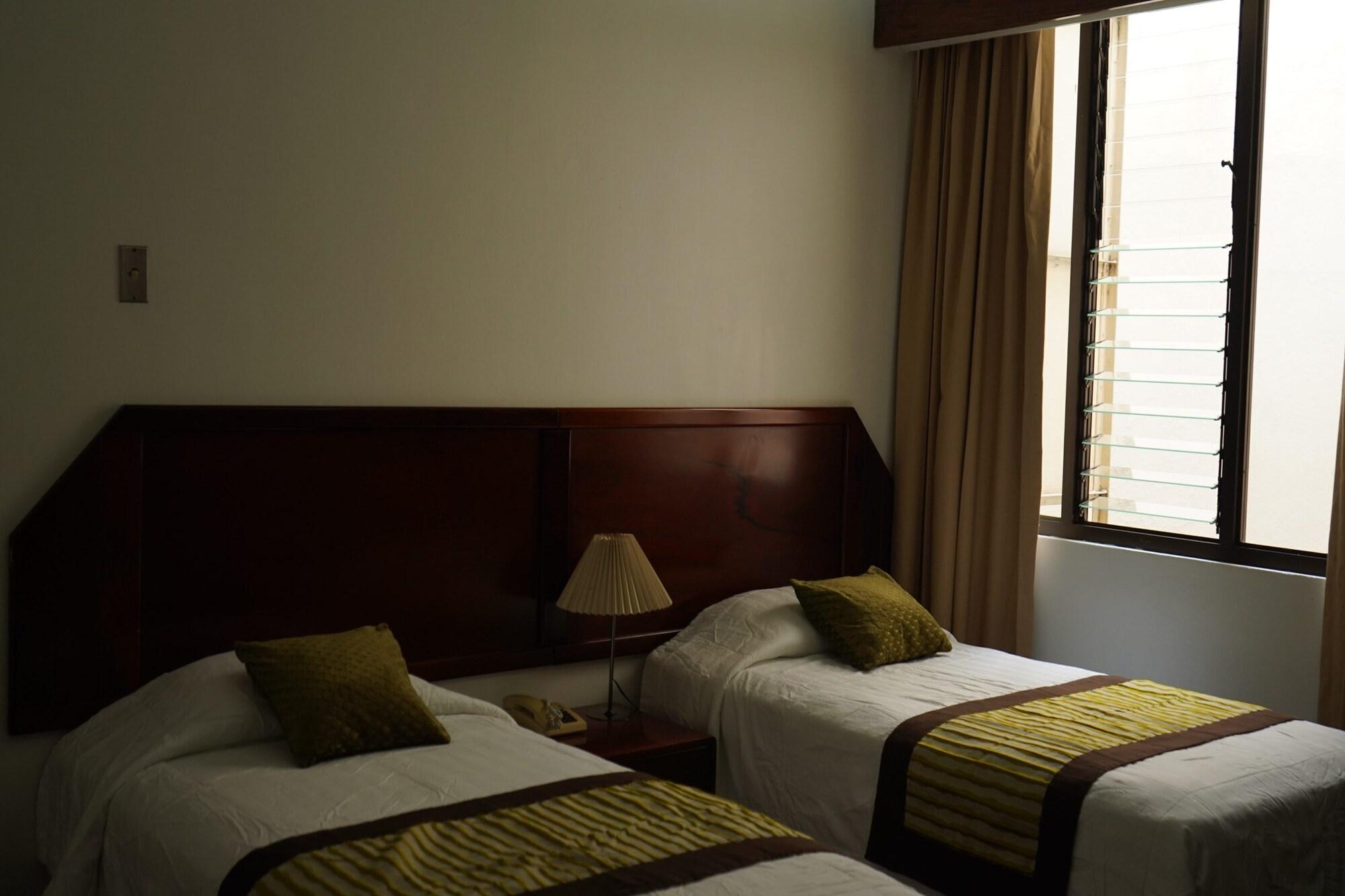 Costa Rica Tennis Club Hotel San José Extérieur photo